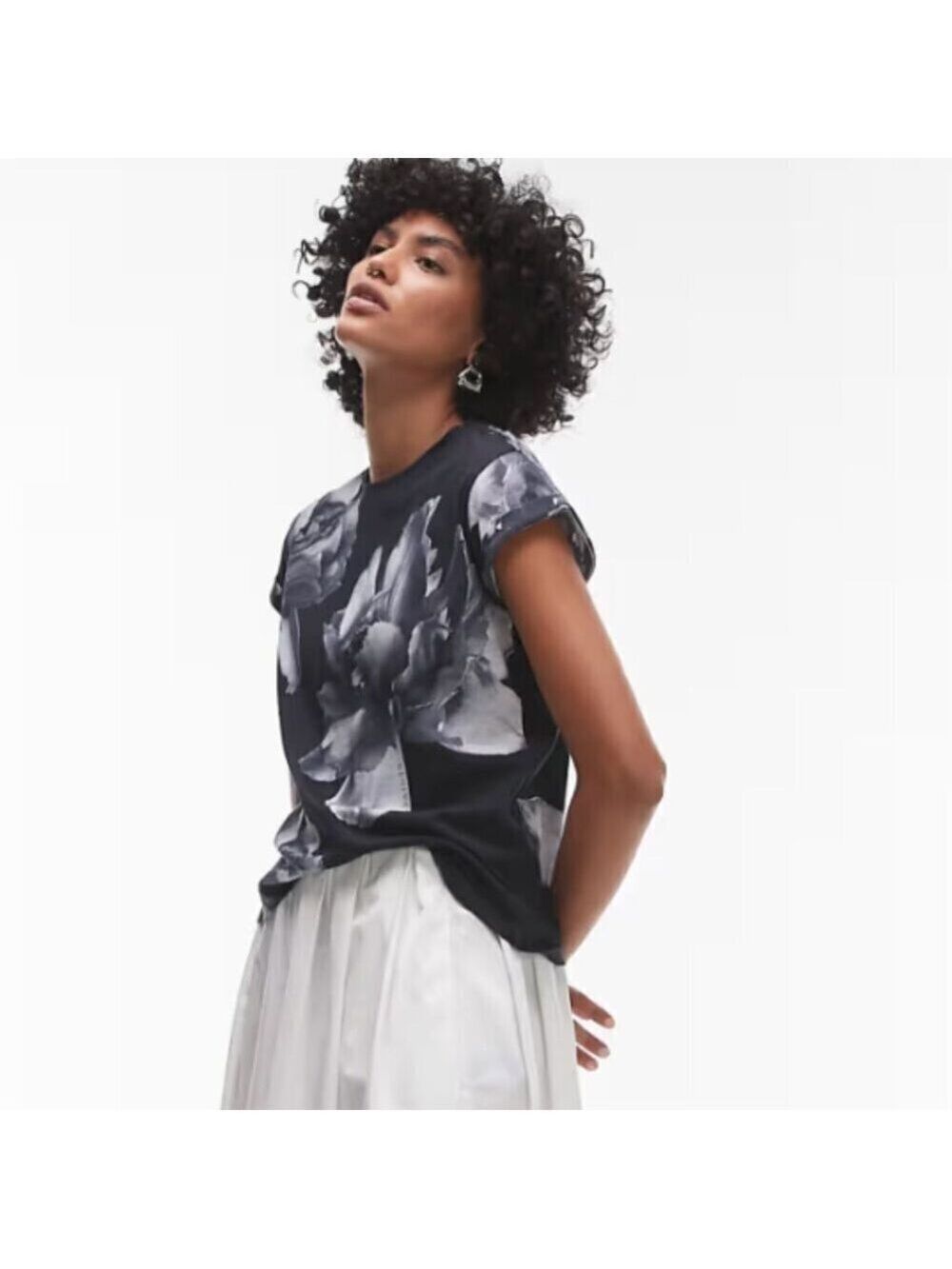 NWT AllSaints Anna Floral Print Crew Neck Short Sleeve T-Shirt XS